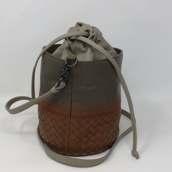 Bottega Veneta Crossbody Bucket Bag - Picture 2 of 7